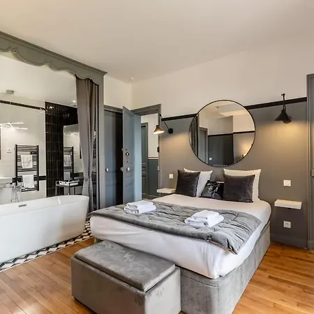 Le Manoir Des Embruns 14p - Location N1- Terrace- Public Parking 2 Min Holiday home Honfleur