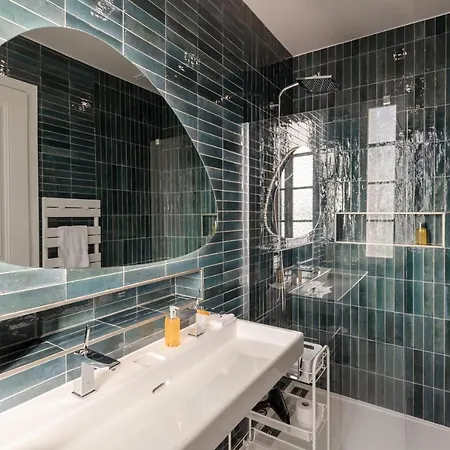 Le Manoir Des Embruns 14p - Location N1- Terrace- Public Parking 2 Min Holiday home
